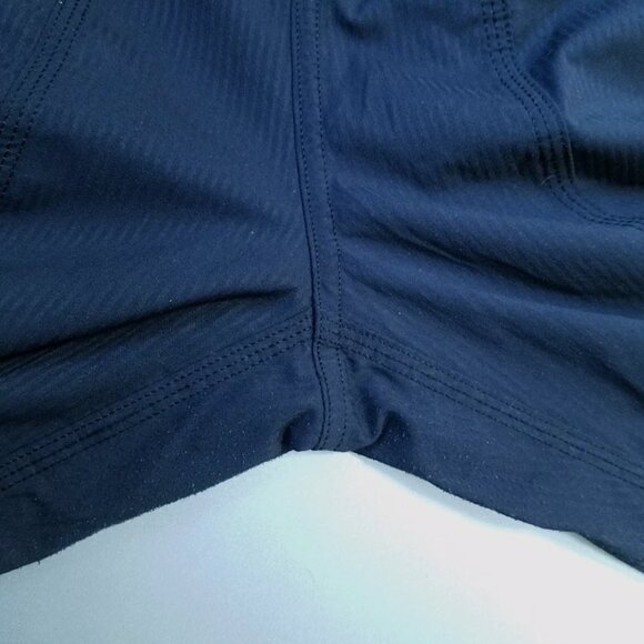 Lululemon Dance Studio Women's 6 Small Crop Black Pants Striped Capri Short - Picture 8 of 8